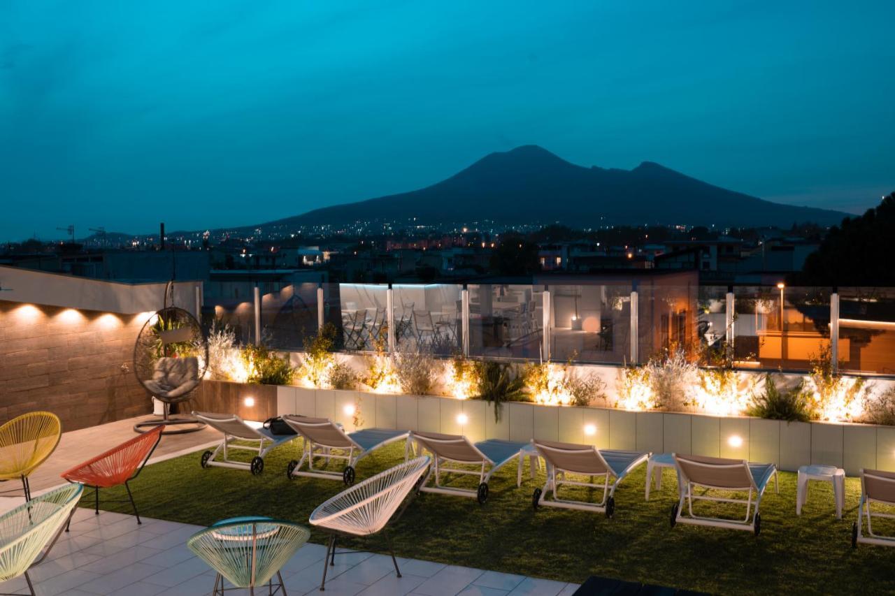 Houses & Rooftop Pompei - Sky Exterior foto